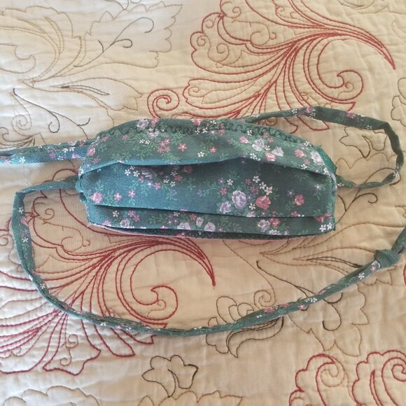 Kid Size Mask w/ Silver & Copper Filters-Flowers - Picture 4 of 7